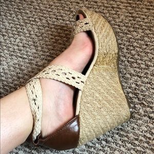 Adorable wedge heels 🤩🌞perfect for spring/summer